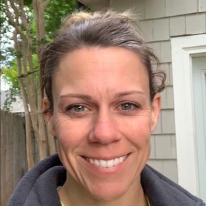 Meet your Posher, Lindsey